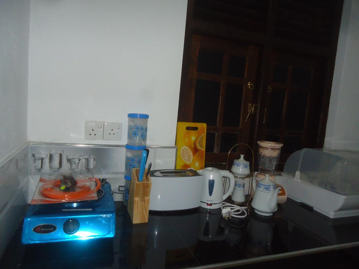 タンガラ Eco Nest Marakolliya Bed & Breakfast エクステリア 写真
